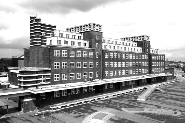 Peter_Behrens